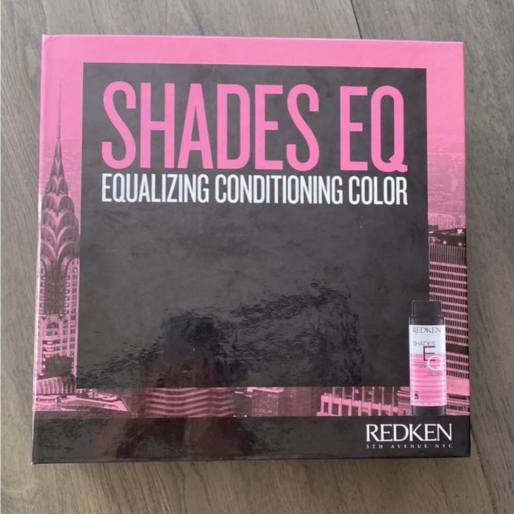 Redken Shades Eq Swatch Book